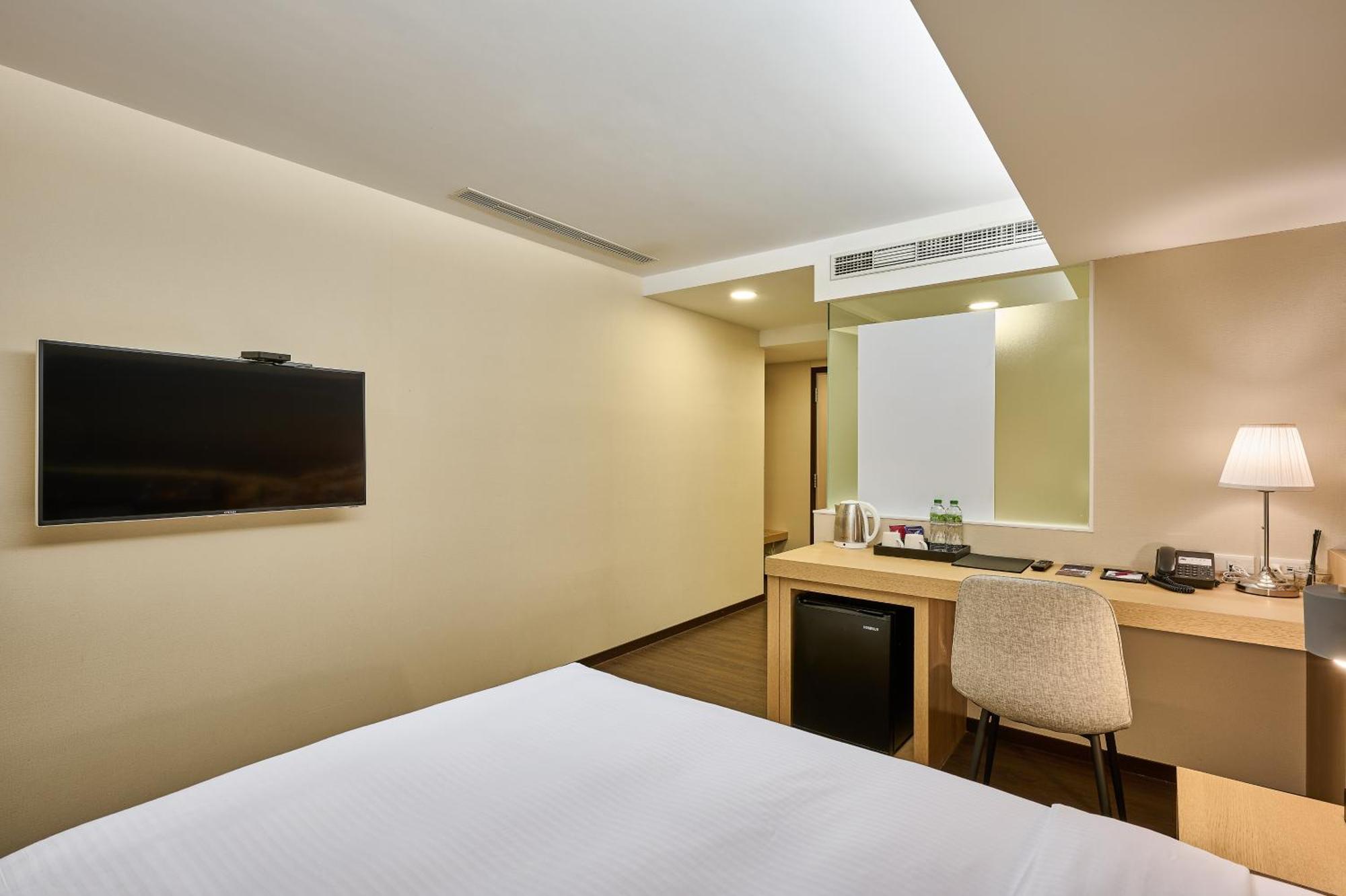 Eastin Taipei Hotel מראה חיצוני תמונה
